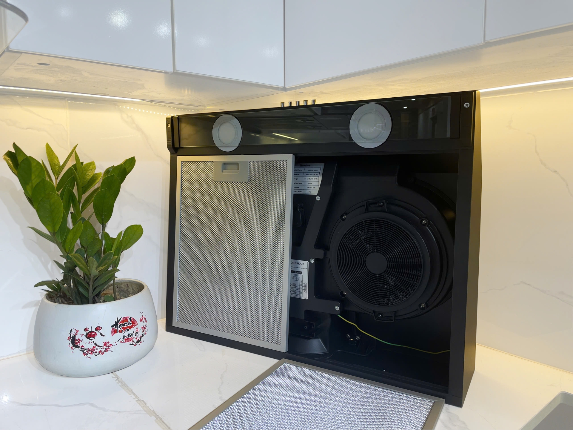 Máy hút mùi cổ điển Model: RHC-2214.PC60