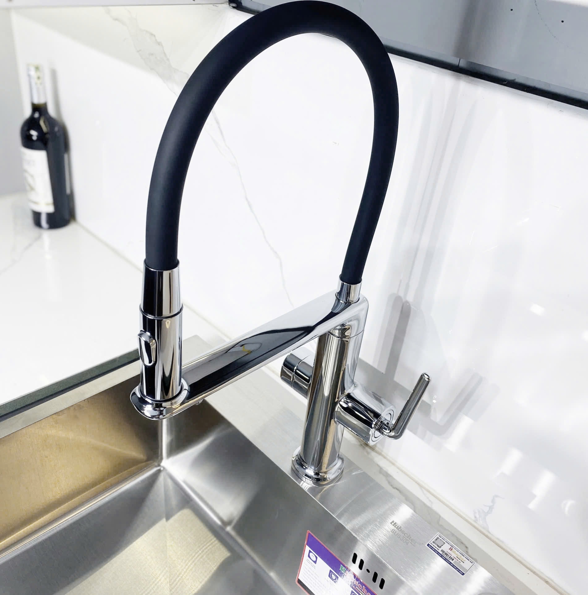 Vòi rửa bát ống mềm VRB_DLL1A