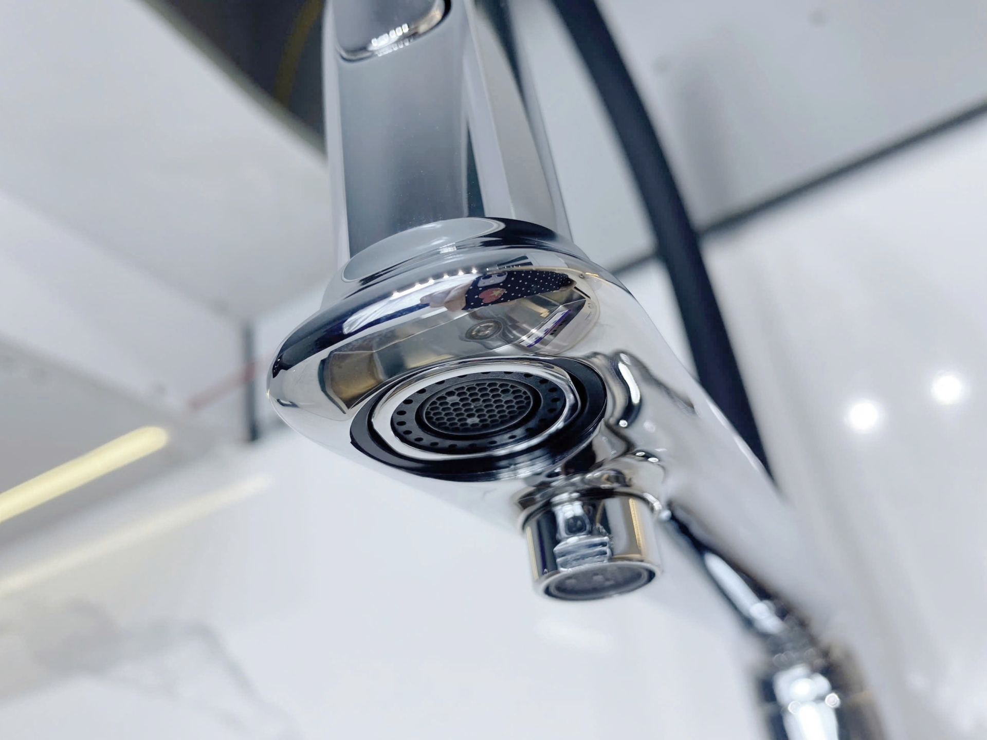 Vòi rửa bát ống mềm VRB_DLL1A